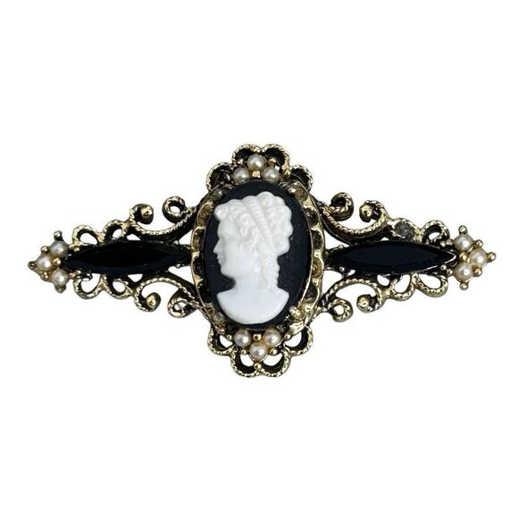 Vtg Cameo White Lady On Black Background Brooch 2.5" Goldtone Filigree Setting - Picture 1 of 11
